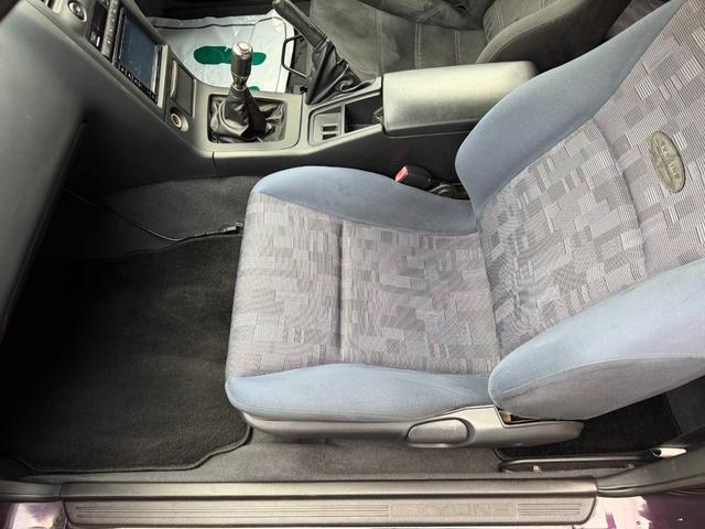 スカイライン ＧＴＳ２５ｔタイプＭ　４０ｔｈＡＮＮＩＶＥＲＳＡＲＹ・タイベル交換済・純正フルエアロ・３２純正ＡＷ・柿本マフラー・ＢＲＩＤＥ・ＡＰＥＸ・Ｄ－１ＳＰＥＣ（25枚目）