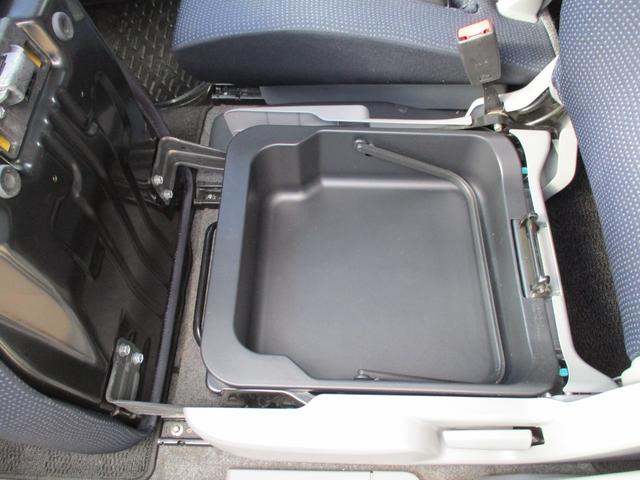 FXリミテッドII ナビ TV CD・DVD再生 TV ETC スマートキー オートエアコン 電動格納ミラー 衝突安全ボディ 盗難防止システム 14インチアルミホイール プライバシーガラス ABS 取扱説明書(25枚目)