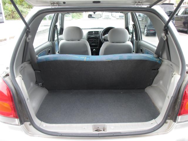 アルト エポ フロア5速マニュアル・13インチアルミ (シルバー)(24枚目)