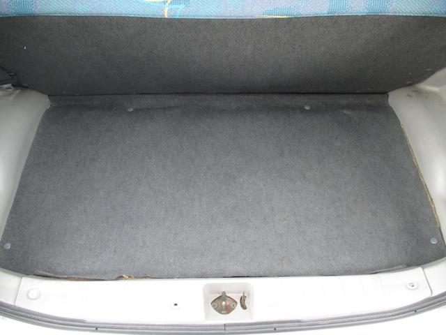 アルト エポ フロア5速マニュアル・13インチアルミ (シルバー)(25枚目)