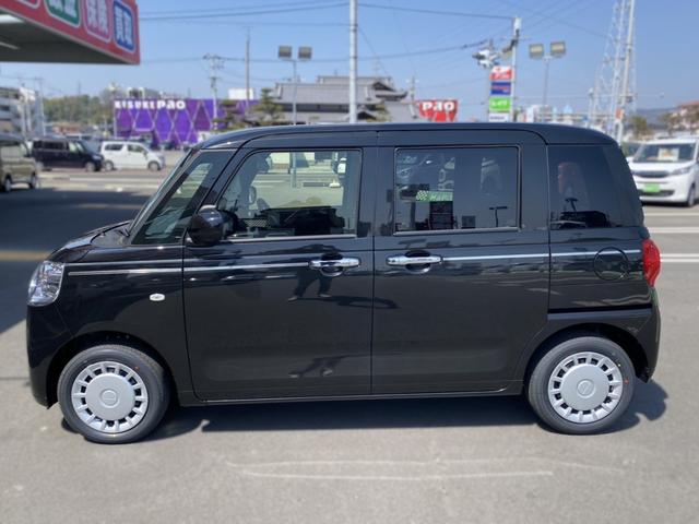 ムーヴキャンバス セオリーＸ　衝突防止機能　オートマチックハイビーム　オートエアコン　オートライト　フルフラット　スマートキー（5枚目）