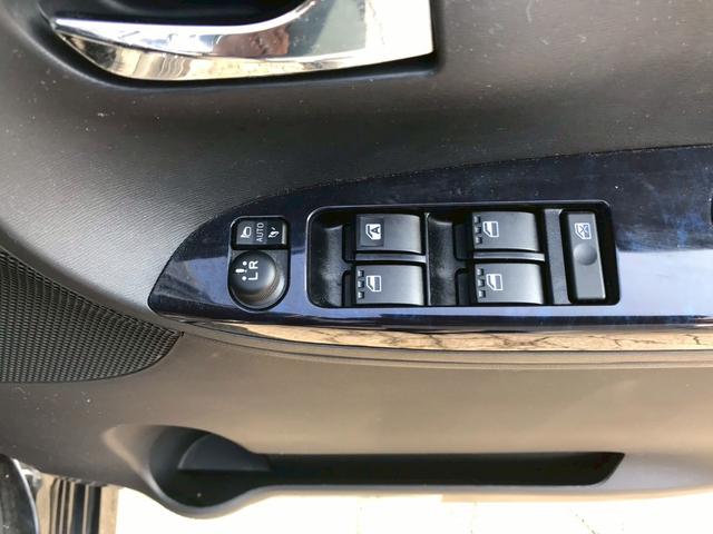 タント カスタムＸ　トップエディションＳＡＩＩＩ　ナビ・ＥＴＣ　オートエアコン　パワーウィンドウ　キーレス　Ｂカメ（20枚目）