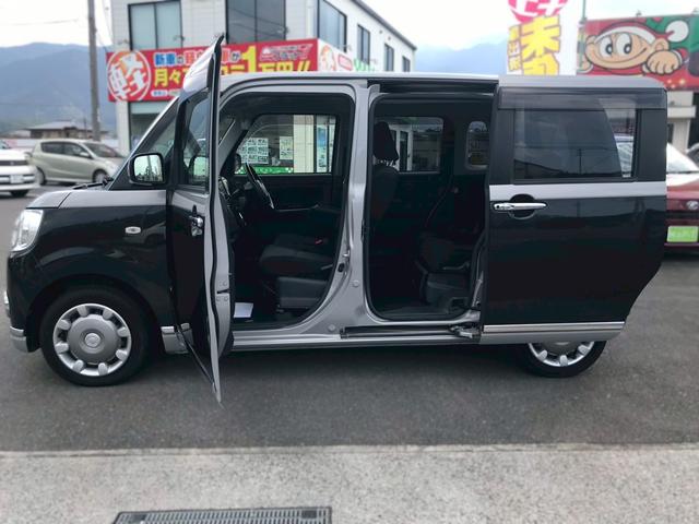 ムーヴキャンバス Ｇブラックインテリアリミテッド　ＳＡＩＩＩ　ナビ・ＥＴＣ　フルフラットシート　パワーウィンド　オートライト　キーレスエントリー　バックカメラ付（8枚目）