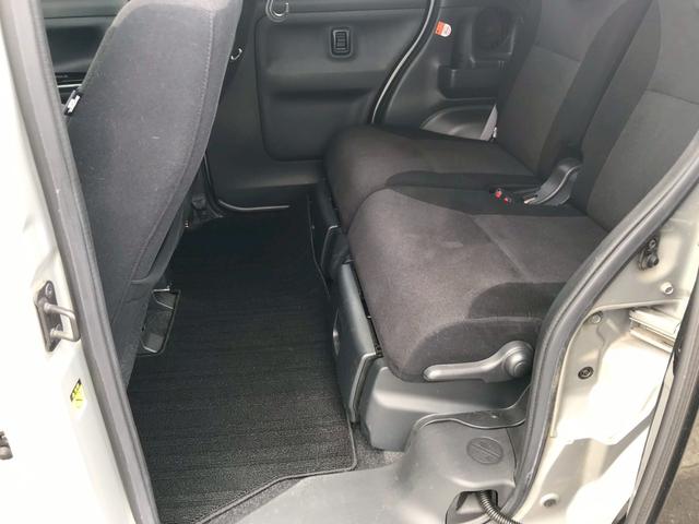 ムーヴキャンバス Ｇブラックインテリアリミテッド　ＳＡＩＩＩ　ナビ・ＥＴＣ　フルフラットシート　パワーウィンド　オートライト　キーレスエントリー　バックカメラ付（13枚目）