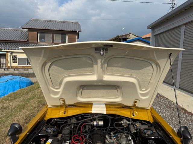 NISSAN SUNNY TRUCK LONG DX | 1994 | CREAM M | km | details NISSAN SUNNY TRUCK LONG DX | 1994 | CREAM M | km | details