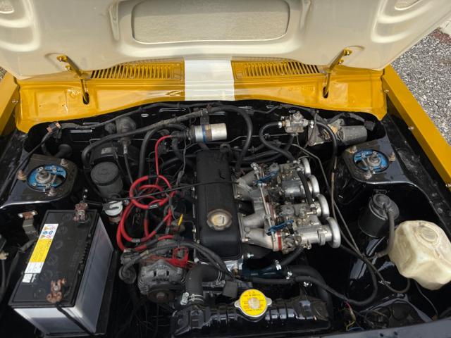NISSAN SUNNY TRUCK LONG DX | 1994 | CREAM M | km | details NISSAN SUNNY TRUCK LONG DX | 1994 | CREAM M | km | details