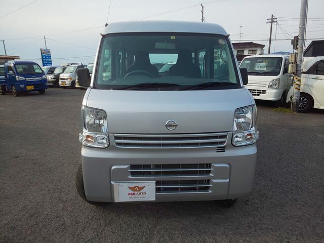 日産 ＮＶ１００クリッパーバン