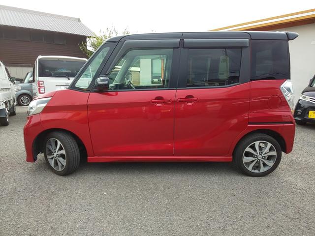 デイズルークス ハイウェイスター　ターボ　４ＷＤ　両側パワースライドドア　レーダーブレーキ　（スパークリングレッドＭツートン）　メモリーナビ　フルセグテレビ　アラウンドビューモニター　ＡＷスマートキー　ドライブレコーダー　ＨＩＤ　ターボ（4枚目）
