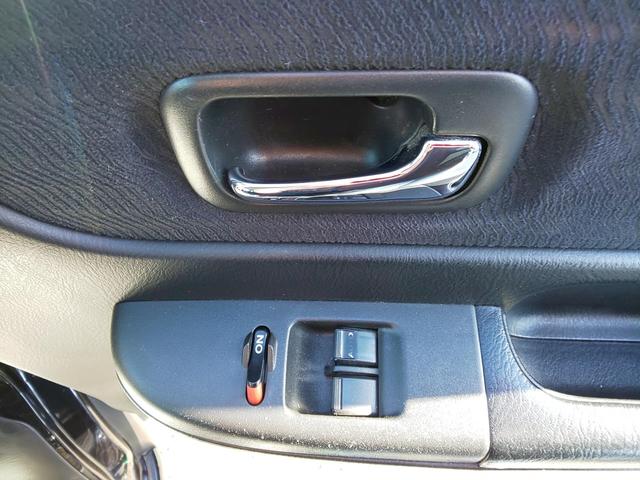 バモス G 4WD 5Fマニュアル フルタイム4WD (ナイトホークブラック・パール) ミュージックサーバー ローダウン LEDヘッドライト キーレスエントリー ETC(24枚目)