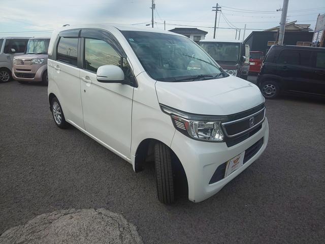 Ｎ－ＷＧＮ Ｇ・スタイリッシュパッケージ　衝突軽減ブレーキ　ＨＩＤヘッドライト　（プレミアムホワイト・パールＩＩ）　スマートキー　メモリーナビ　バックカメラ　アイドリングストップ　頸部衝撃緩和ヘッドレスト（9枚目）