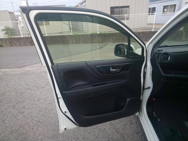 Ｎ－ＷＧＮ Ｇ・スタイリッシュパッケージ　衝突軽減ブレーキ　ＨＩＤヘッドライト　（プレミアムホワイト・パールＩＩ）　スマートキー　メモリーナビ　バックカメラ　アイドリングストップ　頸部衝撃緩和ヘッドレスト（31枚目）