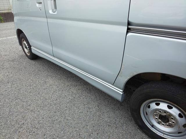 アトレーワゴン カスタムターボR 両側スライドドア HIDヘッドライト (ファインシルバーメタリック) キーレスエントリー 衝突安全ボディ ベンチシート フルフラット(53枚目)