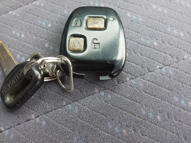 アトレーワゴン カスタムターボR 両側スライドドア HIDヘッドライト (ファインシルバーメタリック) キーレスエントリー 衝突安全ボディ ベンチシート フルフラット(63枚目)