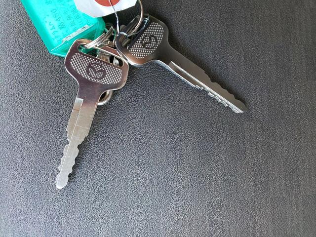 高年式で低価格！をモットーにお買い得満載車を展示しております。当社の在庫情報をご覧いただければ、お気に入りのお車が見つかるかもしれません。是非ご覧ください。