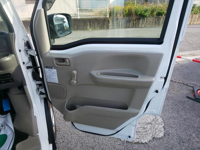 高年式で低価格！をモットーにお買い得満載車を展示しております。当社の在庫情報をご覧いただければ、お気に入りのお車が見つかるかもしれません。是非ご覧ください。