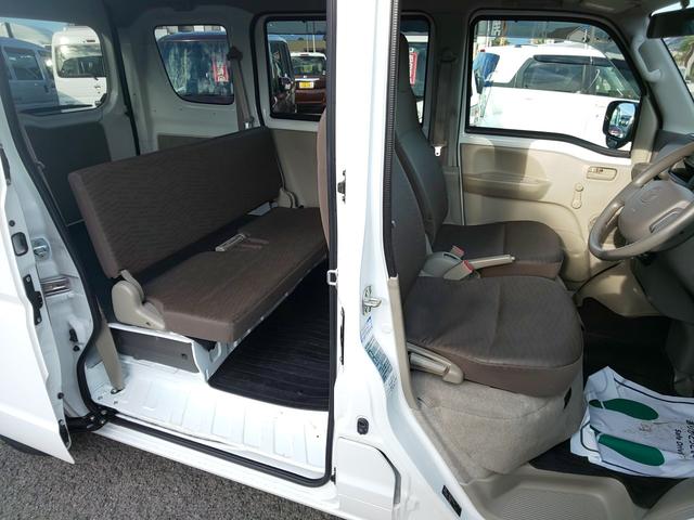 高年式で低価格！をモットーにお買い得満載車を展示しております。当社の在庫情報をご覧いただければ、お気に入りのお車が見つかるかもしれません。是非ご覧ください。