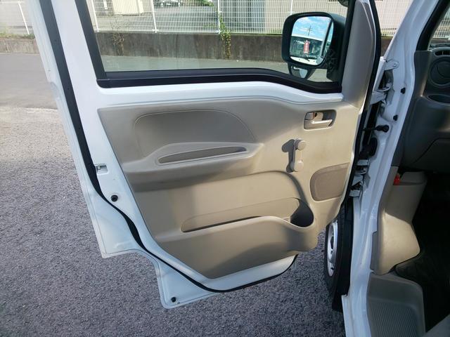 高年式で低価格！をモットーにお買い得満載車を展示しております。当社の在庫情報をご覧いただければ、お気に入りのお車が見つかるかもしれません。是非ご覧ください。