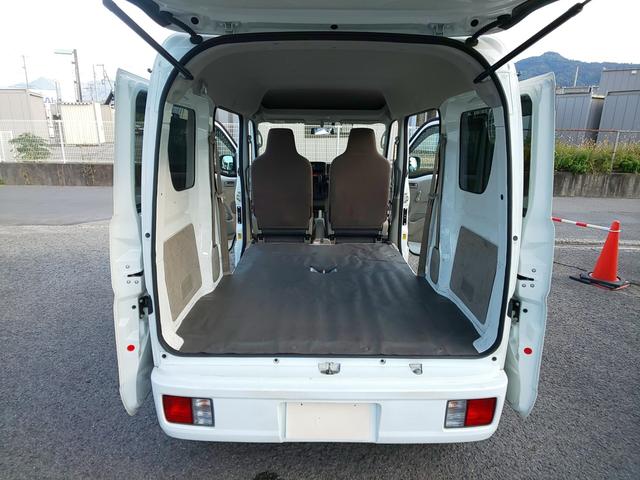 高年式で低価格！をモットーにお買い得満載車を展示しております。当社の在庫情報をご覧いただければ、お気に入りのお車が見つかるかもしれません。是非ご覧ください。