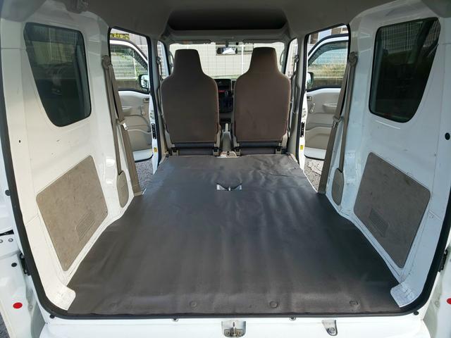 高年式で低価格！をモットーにお買い得満載車を展示しております。当社の在庫情報をご覧いただければ、お気に入りのお車が見つかるかもしれません。是非ご覧ください。