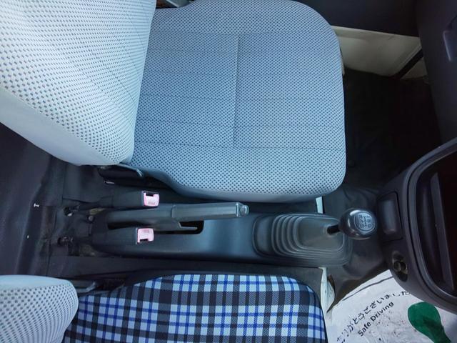 ハイゼットトラック ジャンボ 3方開 4WD ボタン式4WD デフロック付き (オフホワイト)(16枚目)