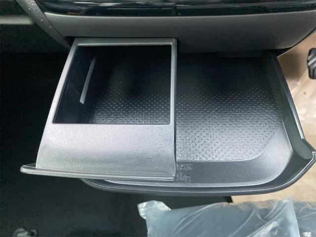 G プラスエディション 届出済未使用車 衝突被害軽減ブレーキ スマートキー オートエアコン パワステ アイドリングストップ 電動格納ドアミラー マルチアラウンドモニター シートヒーター LEDライト 軽自動車 660cc(13枚目)