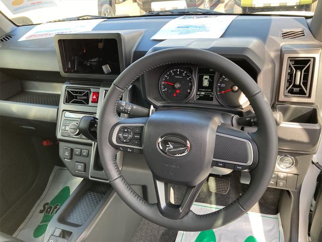 G クロムベンチャー 届出済未使用車 衝突軽減ブレーキ オートエアコン キーフリー 電動格納ミラー クリアランスソナー ルーフレール シートヒーター LEDヘッドライト オートライト 軽自動車660CC(9枚目)