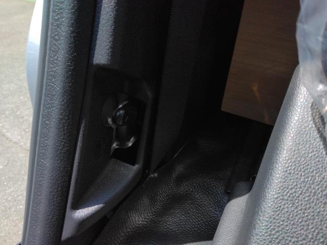 ハイゼットカーゴ DX DAMD FUZZコンプリートキット付 ちょいCam寝るだけキット付 衝突軽減ブレーキ スライドドア 車線逸脱警報機能 先行者発進お知らせ機能 ふらつき警報機能 路側逸脱警報機能 軽自動車 660cc(23枚目)