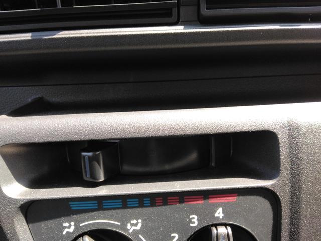 ハイゼットカーゴ DX DAMD FUZZコンプリートキット付 ちょいCam寝るだけキット付 衝突軽減ブレーキ スライドドア 車線逸脱警報機能 先行者発進お知らせ機能 ふらつき警報機能 路側逸脱警報機能 軽自動車 660cc(33枚目)