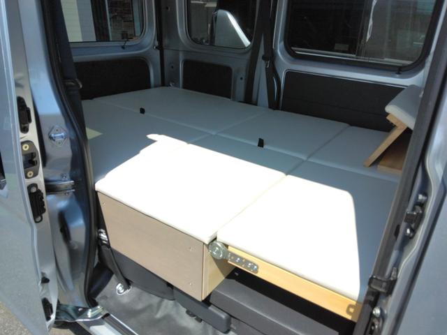 ハイゼットカーゴ DX DAMD FUZZコンプリートキット付 ちょいCam寝るだけキット付 衝突軽減ブレーキ スライドドア 車線逸脱警報機能 先行者発進お知らせ機能 ふらつき警報機能 路側逸脱警報機能 軽自動車 660cc(48枚目)