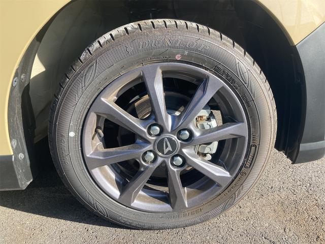 タント ファンクロス　届出済未使用車　オートエアコン　アイドリングストップ　電動格納式ドアミラー　衝突軽減ブレーキ　ブレーキ制御付誤発進抑制機能　車線逸脱警報機能　ふらつき警報機能　両側電動スライドドア　軽自動車６６０ｃｃ（32枚目）