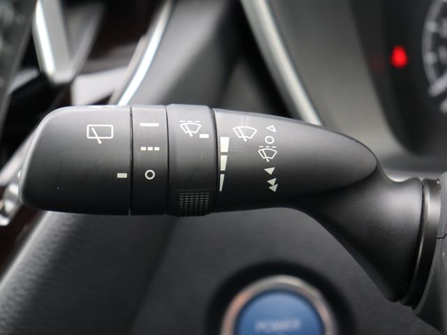 カローラスポーツ ハイブリッドG 衝突被害軽減ブレーキシステム・純正メモリーナビ/フルセグTV・バックカメラ・クルーズコントロール・オートエアコン・オートライト・クリアランスソナー・電動パーキングブレーキ・ブラインドスポットモニター(11枚目)