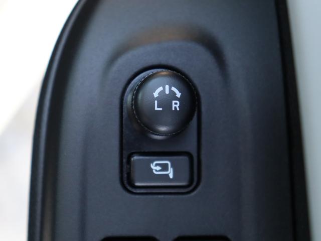 電動格納ミラー')