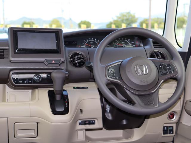 Ｎ－ＢＯＸ Ｇホンダセンシング　ホンダセンシング・ＫＥＮＷＯＯＤ　メモリーナビ／ワンセグＴＶ・バックカメラ・オートエアコン・オートライト・クルーズコントロール・プッシュスタート・アイドリングストップ・電動格納ミラー（6枚目）