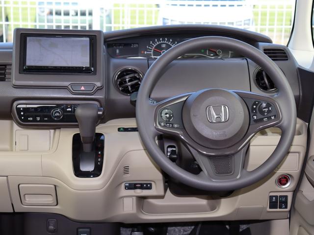 Ｎ－ＢＯＸ Ｇホンダセンシング　ホンダセンシング・ＫＥＮＷＯＯＤ　メモリーナビ／ワンセグＴＶ・バックカメラ・オートエアコン・オートライト・クルーズコントロール・プッシュスタート・アイドリングストップ・電動格納ミラー（7枚目）
