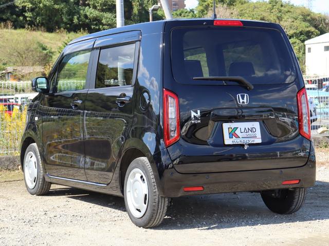 各整備工場ではシャトレーゼのスイーツでおもてなし！ドリンクは何杯飲んでも無料です！')