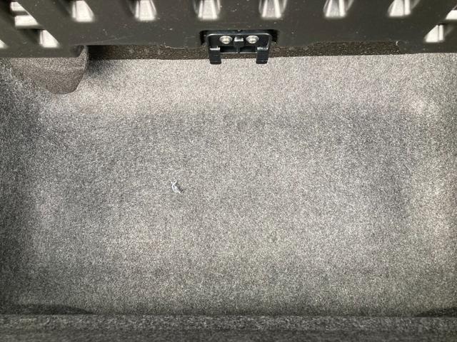 ご来店予約お待ちしております。