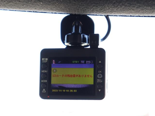 タント カスタムX 衝突被害軽減ブレーキシステム・KENWOOD メモリーナビ/ワンセグTV・バックカメラ・両側パワースライドドア・左/センターピラーレス・アイドリングストップ・シートバックテーブル・リヤサンシェード(19枚目)