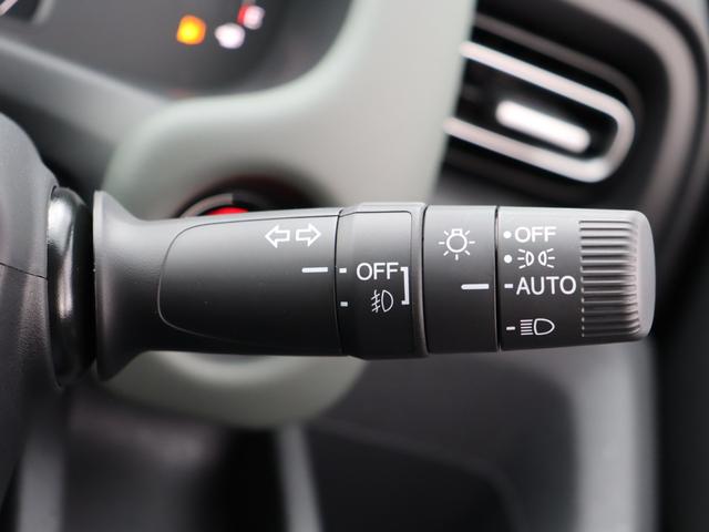 フリード クロスター 登録済未使用車・ホンダセンシング・両側パワースライドドア・ハーフレザーシート・オートエアコン・オートライト・ブラインドスポットモニター・前後クリアランスソナー・LEDヘッドライト・LEDフォグランプ(9枚目)