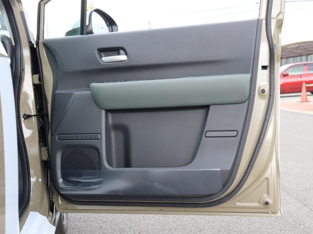 フリード クロスター 登録済未使用車・ホンダセンシング・両側パワースライドドア・ハーフレザーシート・オートエアコン・オートライト・ブラインドスポットモニター・前後クリアランスソナー・LEDヘッドライト・LEDフォグランプ(18枚目)