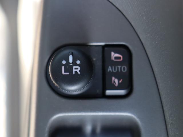 電動格納ミラー')