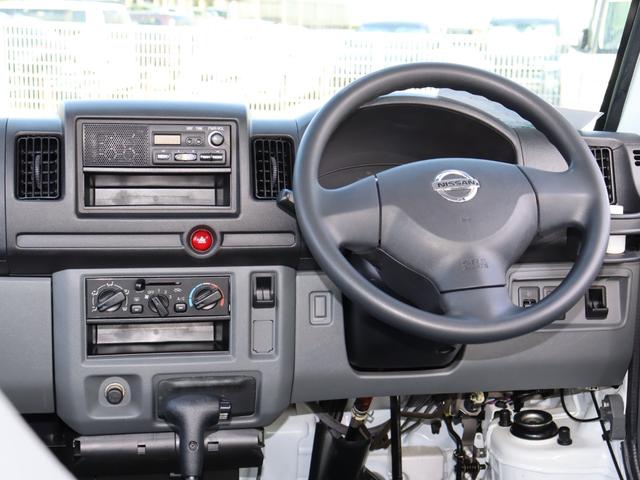 ★店内も広々★キッズスペース、授乳室もございますので、お子様連れの方も安心してお車の見て頂けます！')