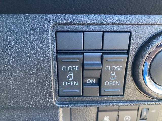 ムーヴキャンバス ストライプスＸ　衝突軽減ブレーキ　オートエアコン　アイドリングストップ　電動格納式ドアミラー　パワステ　先行車発進お知らせ機能　車線逸脱警報機能　路外逸脱抑制機能　ふらつき警報機能　軽自動車６６０ｃｃ（11枚目）