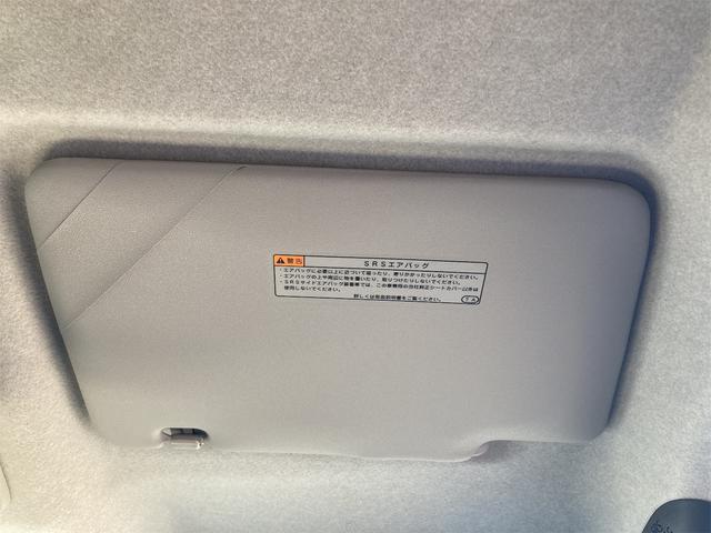 ムーヴキャンバス ストライプスＸ　衝突軽減ブレーキ　オートエアコン　アイドリングストップ　電動格納式ドアミラー　パワステ　先行車発進お知らせ機能　車線逸脱警報機能　路外逸脱抑制機能　ふらつき警報機能　軽自動車６６０ｃｃ（17枚目）