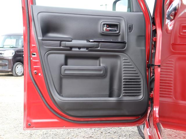 スペーシアカスタム ハイブリッドＸＳ　衝突被害軽減ブレーキシステム・Ｓｔｒａｄａ　メモリーナビ／ワンセグＴＶ・バックカメラ・両側パワースライドドア・オートエアコン・オートライト・ハーフレザーシート・サーキュレーター・シートバックテーブル（30枚目）