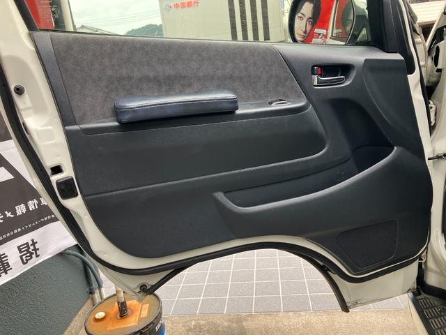 ハイエースワゴン キャンピングカー フルセグテレビ キーレスエントリー メモリーナビ バックカメラ ABS キャンピングカー(バンコン) 電動格納ミラー 走行充電 インバーター 外部電源取り込み 座席兼用ベッド シンク 電子レンジ(24枚目)