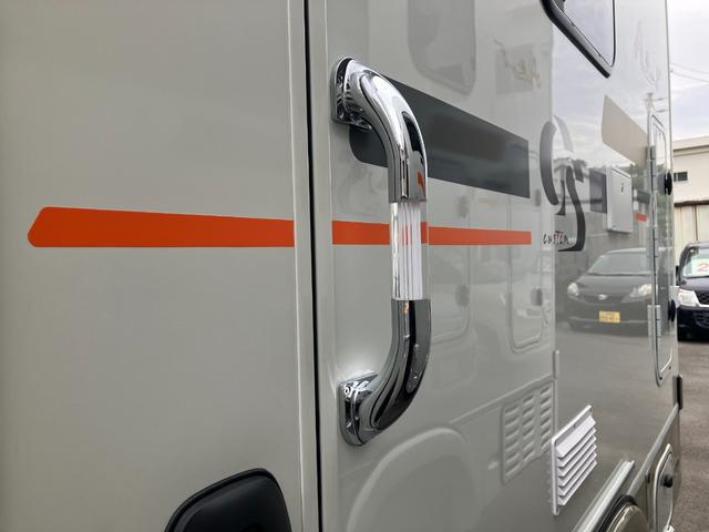 カムロード GScustom Ai-F GScustom Ai-F 新車 リチュウムバッテリー800Ah インバーター3000W ソーラーパネル400W標準 (ホワイト)(13枚目)