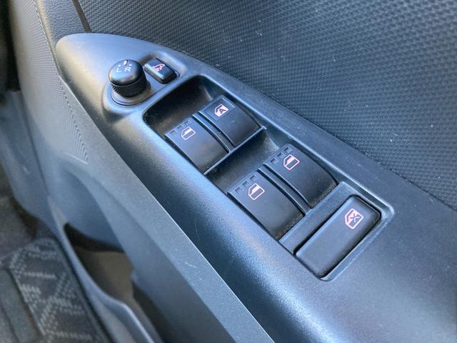 タント カスタムＸリミテッド　純正ナビ　ＣＤ　テレビ　スマートキー　左側パワースライドドア　ＥＴＣ　オートエアコン　ＡＢＳ　Ｗエアバッグ（32枚目）