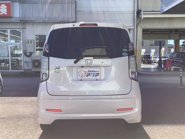 G SSコンフォートパッケージ 禁煙車 衝突軽減ブレーキシステム 電動格納ミラー オートライト ステアリングスイッチ USB充電 オートエアコン ナビ付(17枚目)