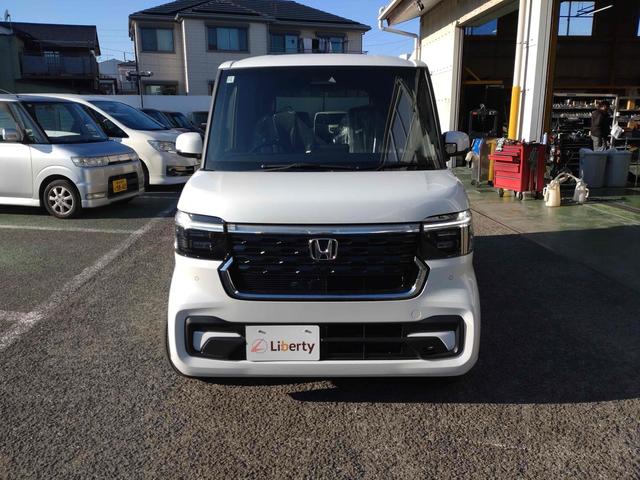ホンダ N-BOXカスタム 12枚目