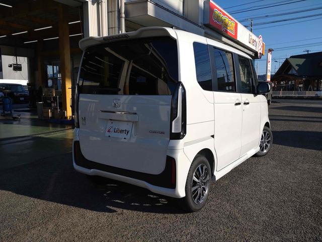 ホンダ N-BOXカスタム 14枚目